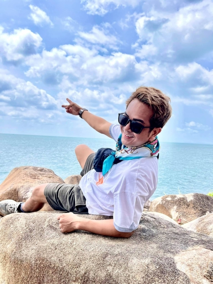 Thương Tín làm shipper, Duy Phương bán bánh bèo và nghề tay trái của nghệ sĩ - 10