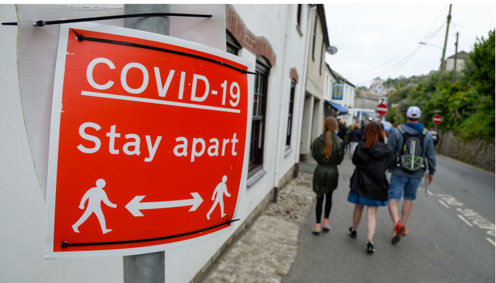 10.000 ca Omicron trong 3 tuần, Anh đối mặt mối đe dọa COVID-19 chưa từng có - 1