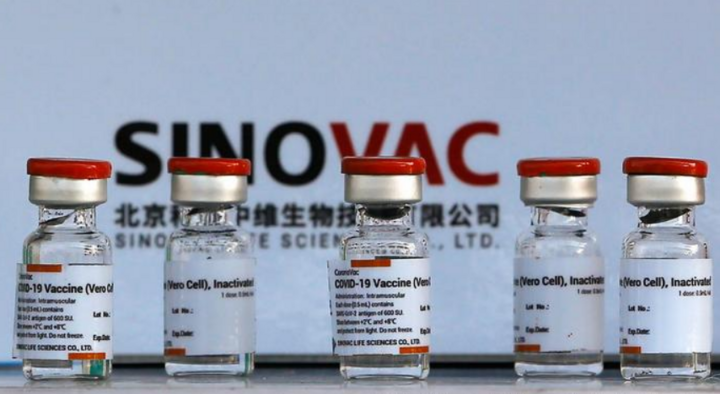 3 mũi vaccine Sinovac chống được biến chủng Omicron? - 1