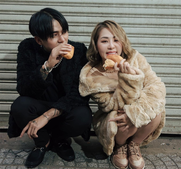 Đạt G nói về 2 bạn gái cũ: 1 người là 'nuôi ong tay áo', 1 người cần được bảo vệ - 2