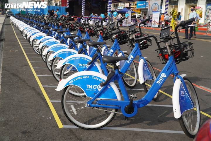 Ảnh: 10.000 đồng/giờ thuê xe đạp đi khắp trung tâm TP.HCM - 10