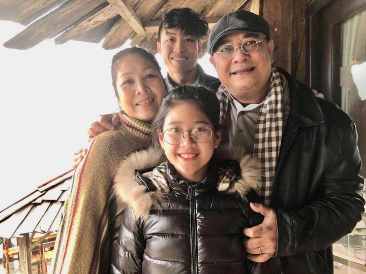 Con gái 15 tuổi của NSND Hồng Vân 'dậy thì thành công' thế nào? - 6