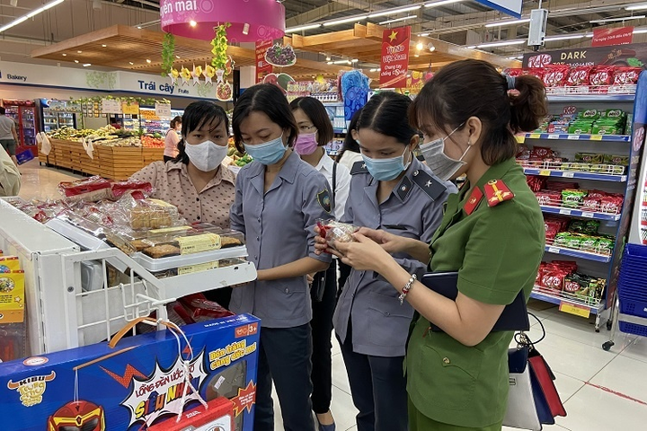 Triển khai công tác bảo đảm ATTP Tết Nguyên đán Nhâm Dần và mùa Lễ hội Xuân 2022 - 1