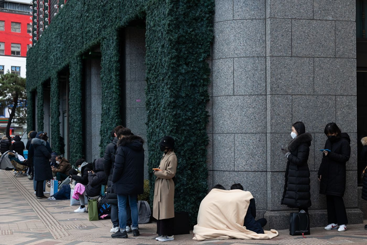 'Tôi thà mua một chiếc túi Chanel còn hơn đầu tư vào chứng khoán' - 2