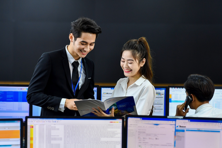 Đi tìm lời giải cho câu hỏi 'Chuyển đổi số bắt đầu từ đâu?' - 2