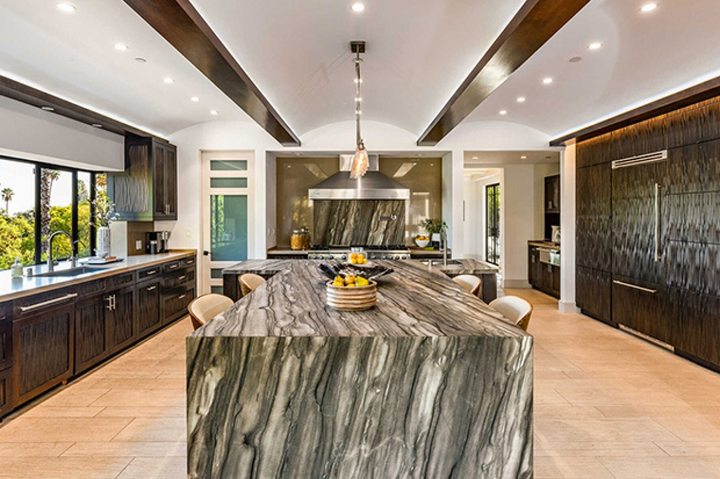 Biệt thự mà Rihanna cho thuê giá 800 triệu đồng/tháng đẹp cỡ nào? - 5