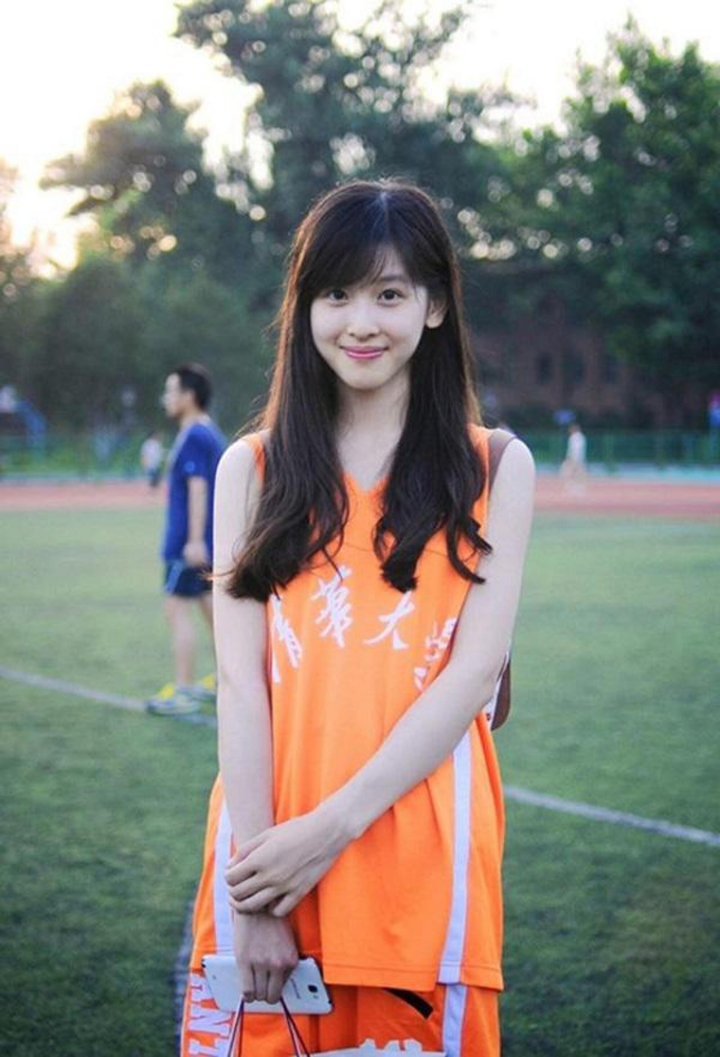 ‘Hot girl trà sữa’ 6 năm lấy chồng hơn 19 tuổi: Nhan sắc, tài sản đều gây choáng - 2