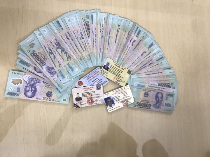 Bắt tạm giam Tổng thư ký tạp chí bị tố chiếm đoạt 1 tỉ đồng của người dân - 2