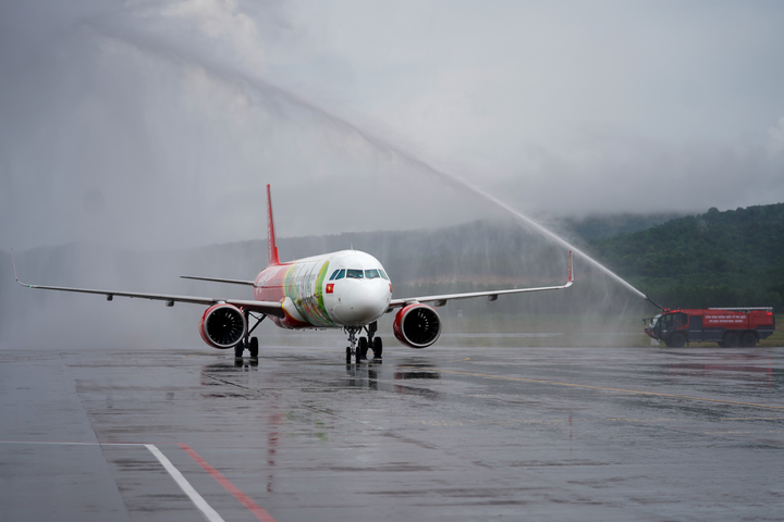 Vì sao du khách quốc tế chưa mặn mà đến Việt Nam? - 2