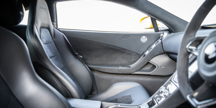 Siêu xe McLaren 650S cũ được rao bán giá 'khủng' - 9