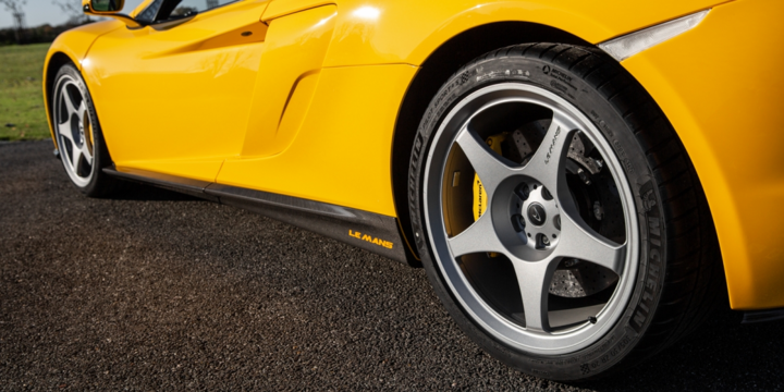 Siêu xe McLaren 650S cũ được rao bán giá 'khủng' - 5