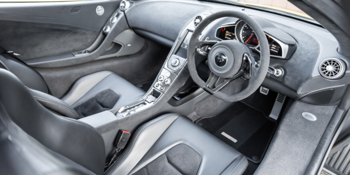 Siêu xe McLaren 650S cũ được rao bán giá 'khủng' - 7