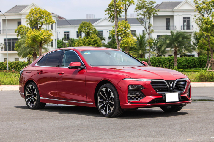 Toyota Camry 2022 có đủ hấp dẫn khi tăng giá bán? - 2