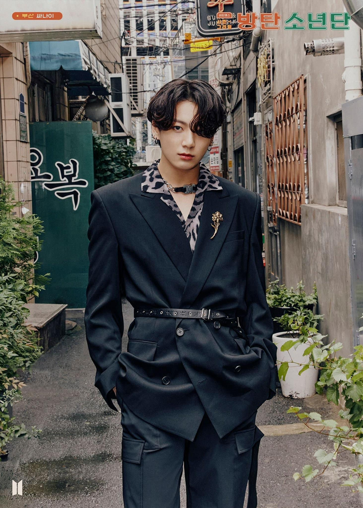 'Nhện nhọ' Tom Holland, Jungkook và 3 sao nam 'bảo toàn' sự đẹp trai với tóc dài - 4