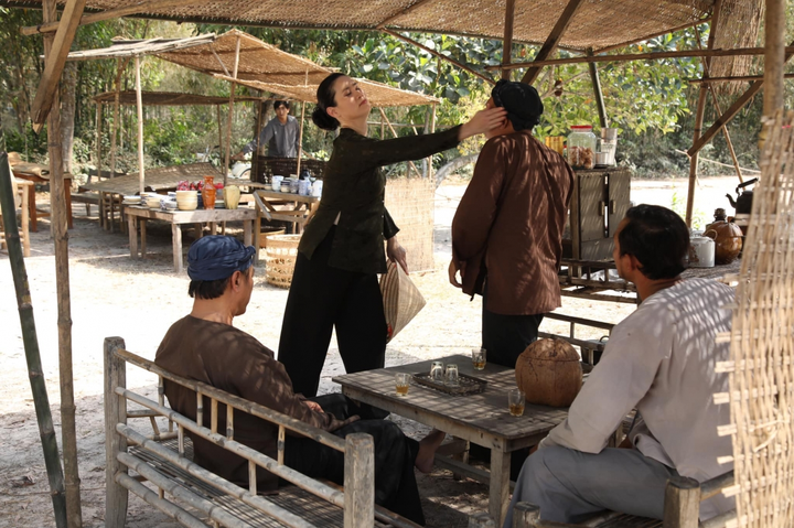 Thân Thuý Hà: Đạo diễn phải gan lắm mới cho tôi đóng vai nghèo khó - 4