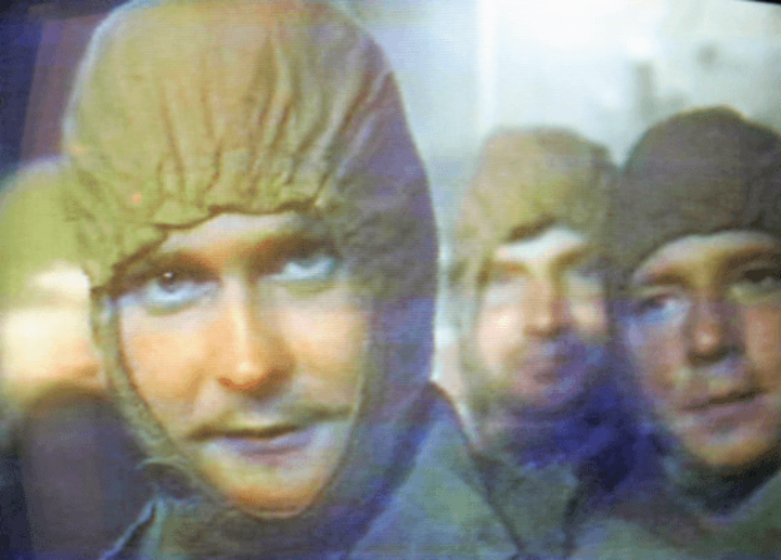 Điều ít biết về đời thực của 'biệt đội cảm tử' từng cứu châu Âu cách đây 30 năm - 1