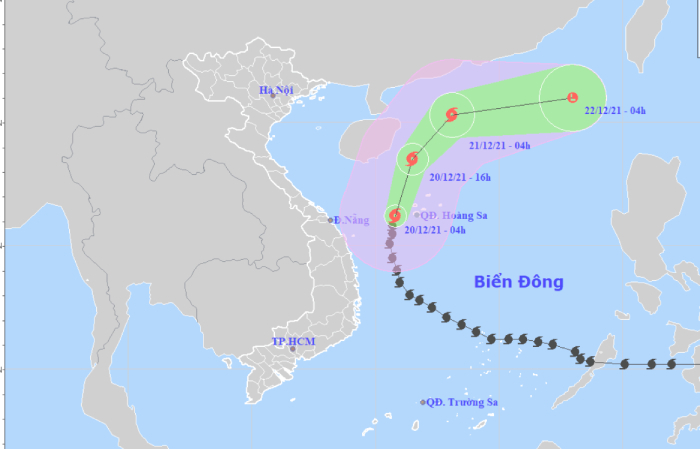 Bão số 9 giật cấp 13, cách đảo Lý Sơn 200km và đang suy yếu - 1