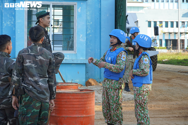 Đội Công binh số 1 diễn tập xử lý tình huống chống bạo động cấp độ cao nhất - 11