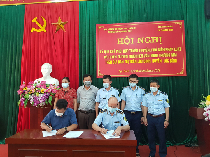 Cục Quản lý thị trường Lạng Sơn xử lý 2.375 vụ vi phạm, xử phạt hơn 33 tỷ đồng - 4