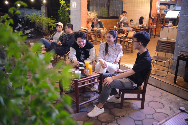 Hơn 1% F0 tại Hà Nội diễn biến nặng, nguy kịch - 2