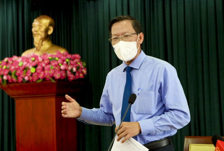 Phân công lại nhiệm vụ với các lãnh đạo UBND TP.HCM - 1