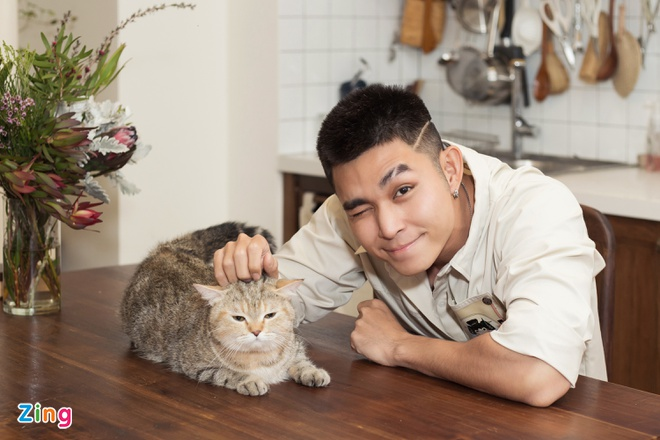 Jun Phạm: 'Tôi hơi thực dụng về khoản tiền bạc' - 1