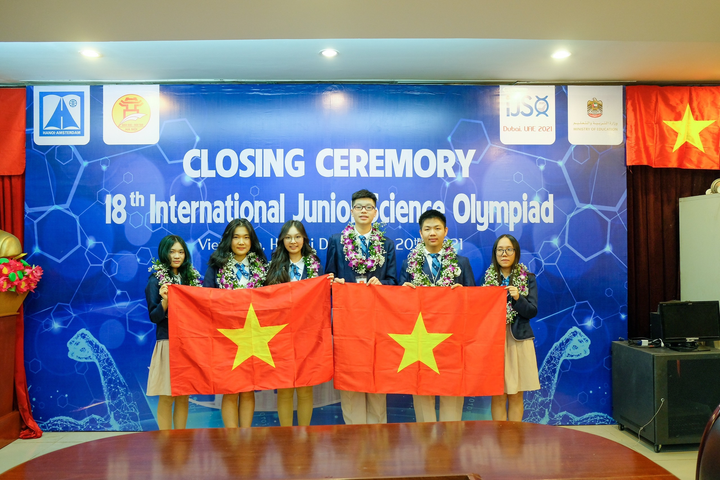 Nữ sinh lớp 10 giành huy chương vàng Olympic Khoa học quốc tế - 3