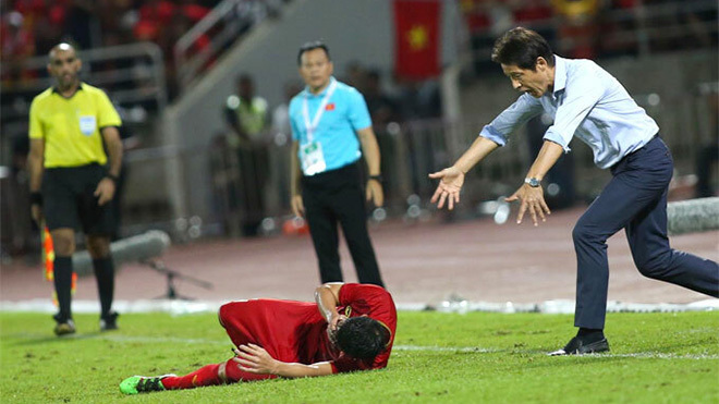 Loạt khoảnh khắc 'máu lửa' ở các lần Việt Nam gặp Thái được MXH rần rần khui lại - 4