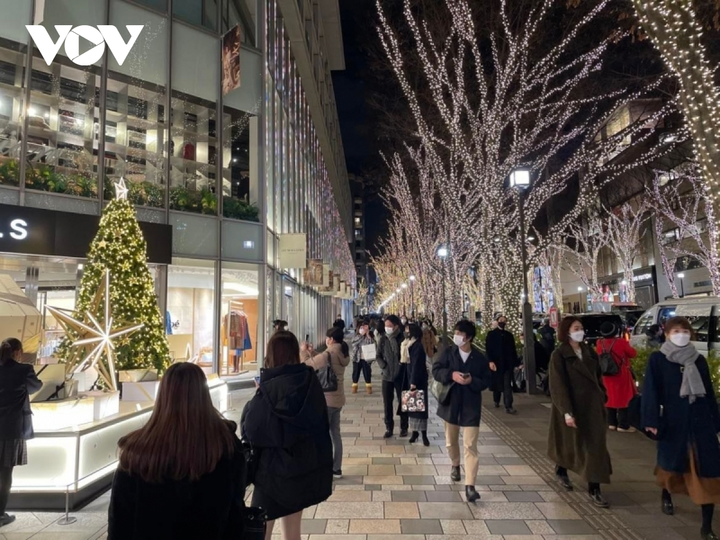 Không khí đón Giáng sinh và Năm mới tại Nhật Bản - 4