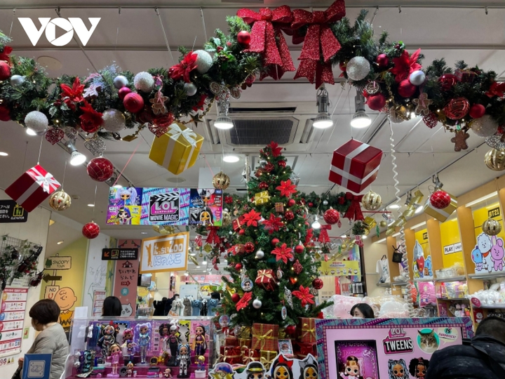 Không khí đón Giáng sinh và Năm mới tại Nhật Bản - 5