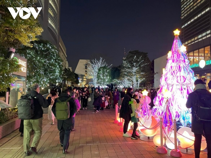 Không khí đón Giáng sinh và Năm mới tại Nhật Bản - 10