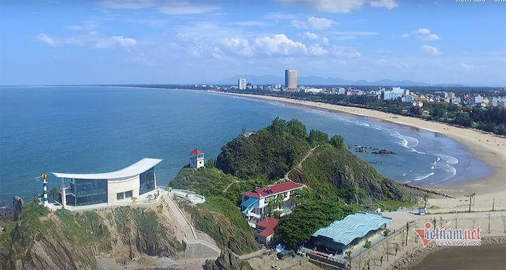 Hơn 3.000 du khách quốc tế đến Việt Nam bằng hộ chiếu vaccine - 1