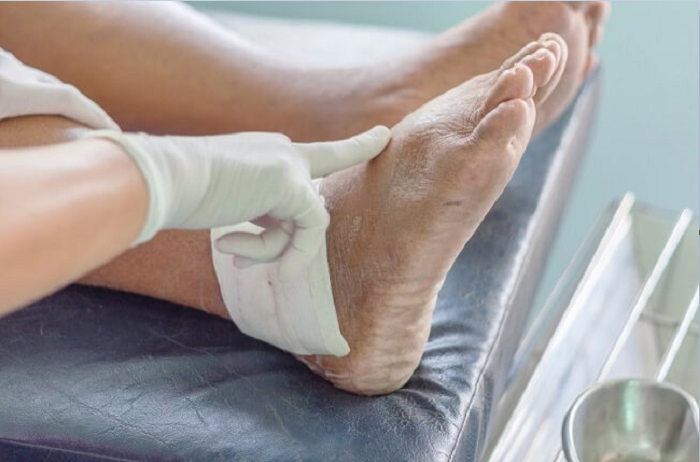 9 căn bệnh gây 'rắc rối' đều có biểu hiện là đau khớp: Cần đi khám để xử lý sớm - 4