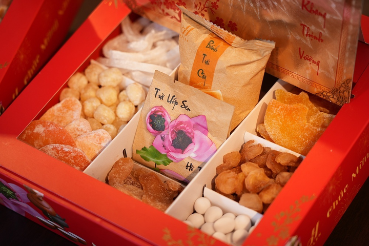 Vì sao Mứt Tết luôn phải có trên bàn thờ người Việt - 1