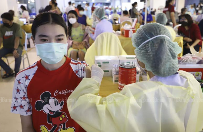 Số ca Omicron ở Thái Lan tăng vọt, hơn nửa ca nhập cảnh nhiễm biến chủng mới - 1