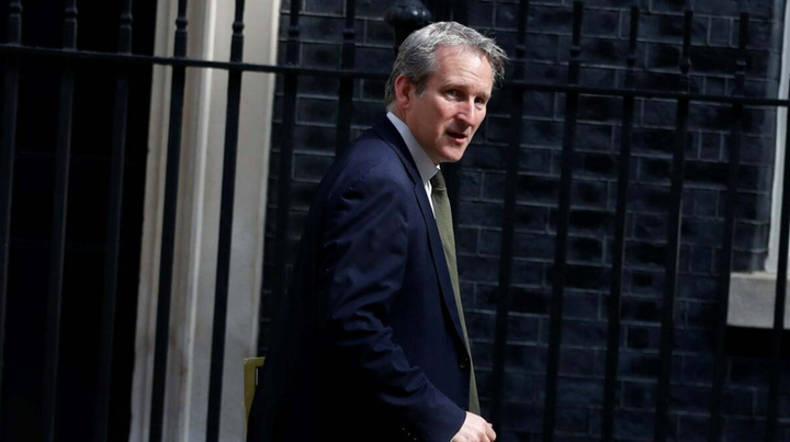 Bộ trưởng Anh đưa Nga và Trung Quốc vào danh sách 'các quốc gia thù địch' - 1