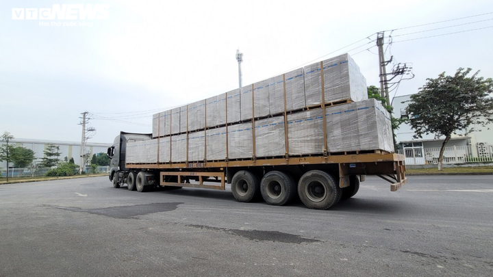 Ảnh: Hãi hùng những chiếc xe chở 'tử thần' diễu phố - 5