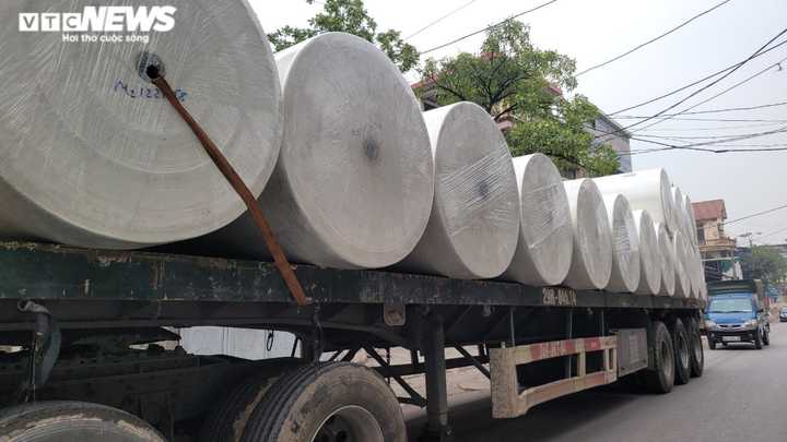 Ảnh: Hãi hùng những chiếc xe chở 'tử thần' diễu phố - 4