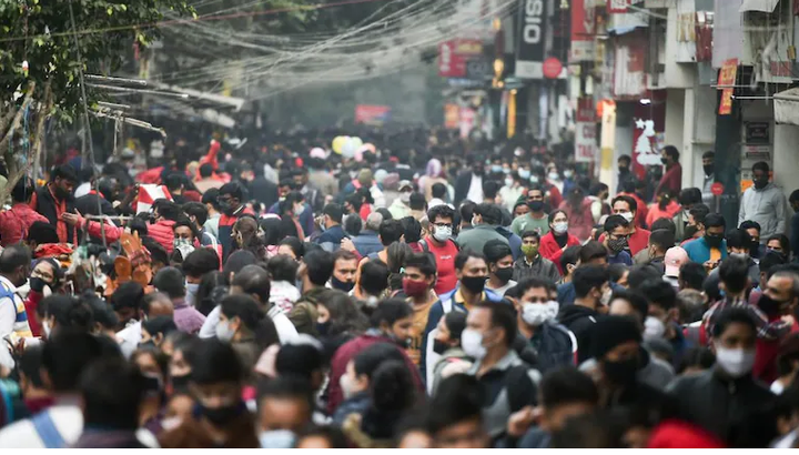 Thế giới ghi nhận số ca COVID-19 trong ngày cao chưa từng thấy - 1