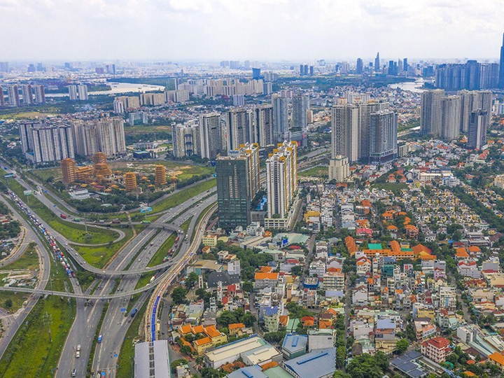 Bất động sản Việt Nam 2021: Sốt đất khắp nơi, giá tăng chóng mặt - 3