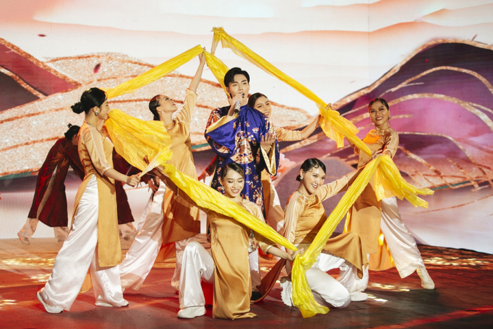 Gameshow truyền hình giữa mùa dịch khiến khán giả lắc đầu ngán ngẩm - 1