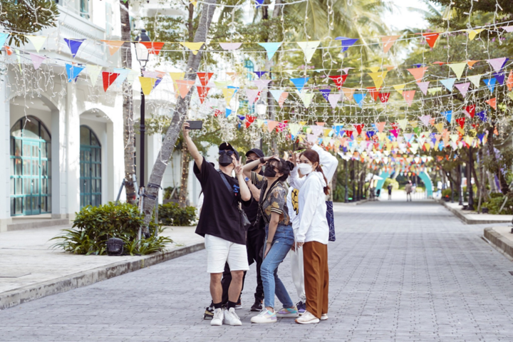 Phu Quoc Marina Beach Fest 'hâm nóng' du lịch Phú Quốc mùa lễ cuối năm - 4