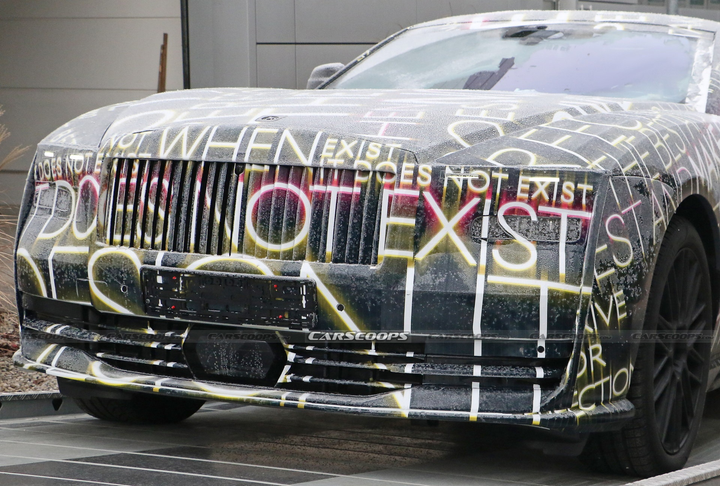 Xe điện siêu sang Rolls-Royce Spectre lộ hình ảnh thực tế - 5