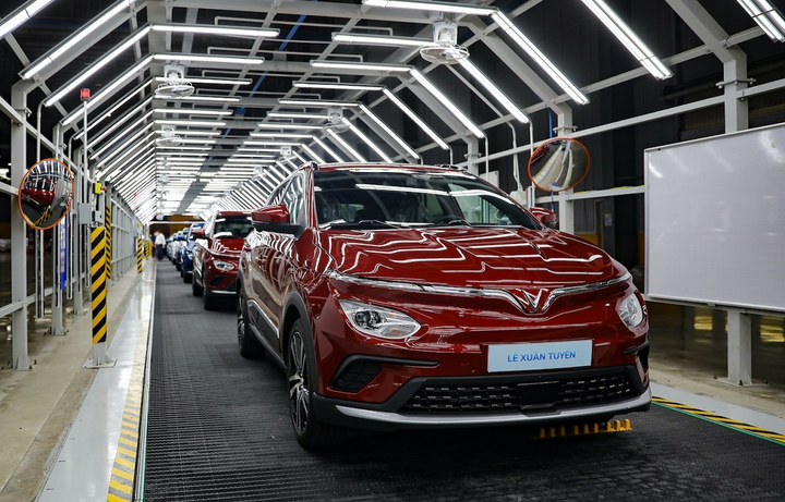 Chủ xe VF e34: Tự hào được là một phần trong lịch sử công nghiệp ô tô Việt - 1