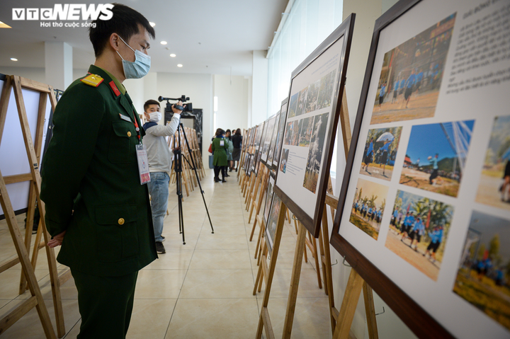 Báo điện tử VTC News đoạt giải C bìa báo Tết ấn tượng năm 2021 - 8