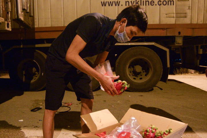 Hàng nghìn xe thanh long nguy cơ quay đầu trước thông tin bất lợi từ Trung Quốc - 2