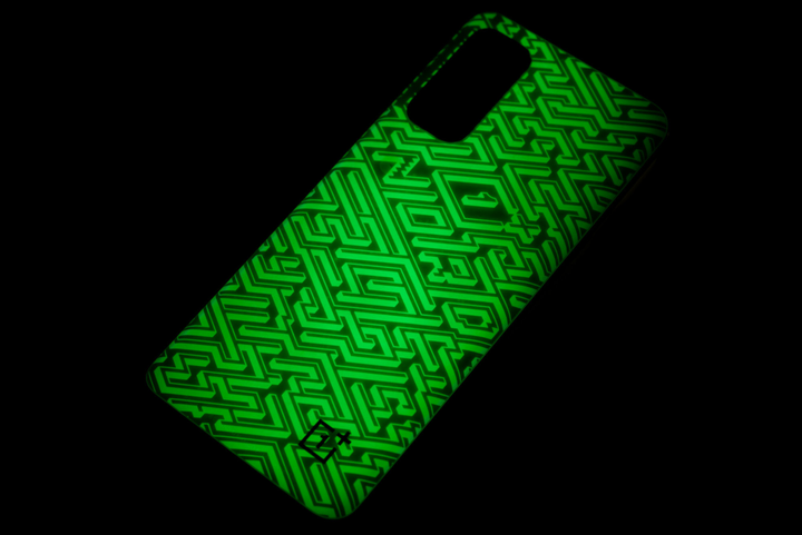 Những smartphone 'dị' nhất năm 2021 - 2