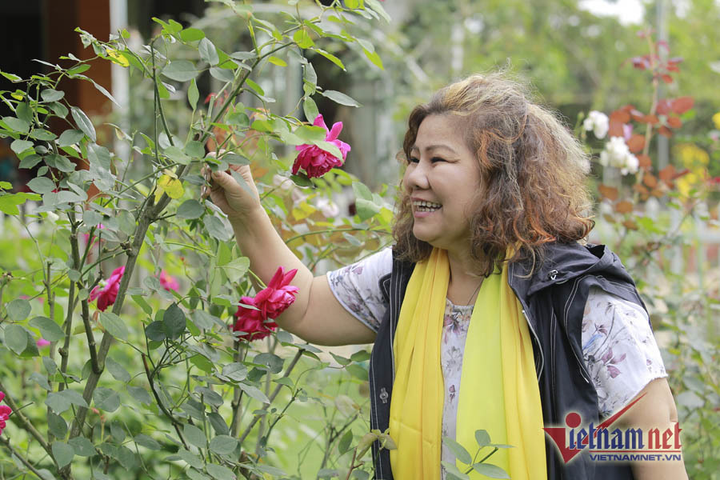 NSND Thanh Hoa tuổi 71: Ông xã chiều tôi như em bé - 3