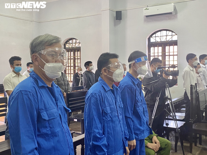 'Trùm' xăng giả Trịnh Sướng lĩnh án 12 năm tù - 5