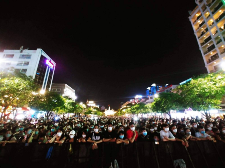 Trực tiếp: Lễ đón năm mới 2022 trên cả nước - 11